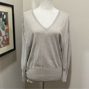 BCBGMaxAzria Gray V-Neck Sweater Size Medium with Ribbed Details Long Sleeves